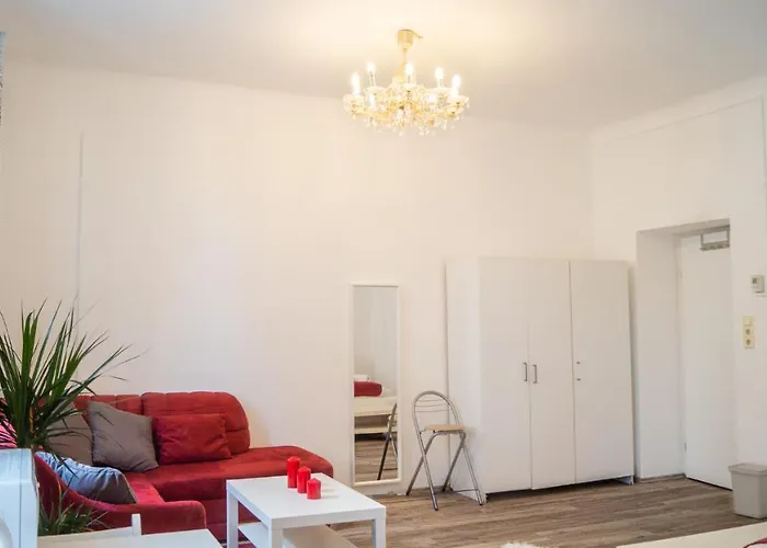 Spacious * Viena